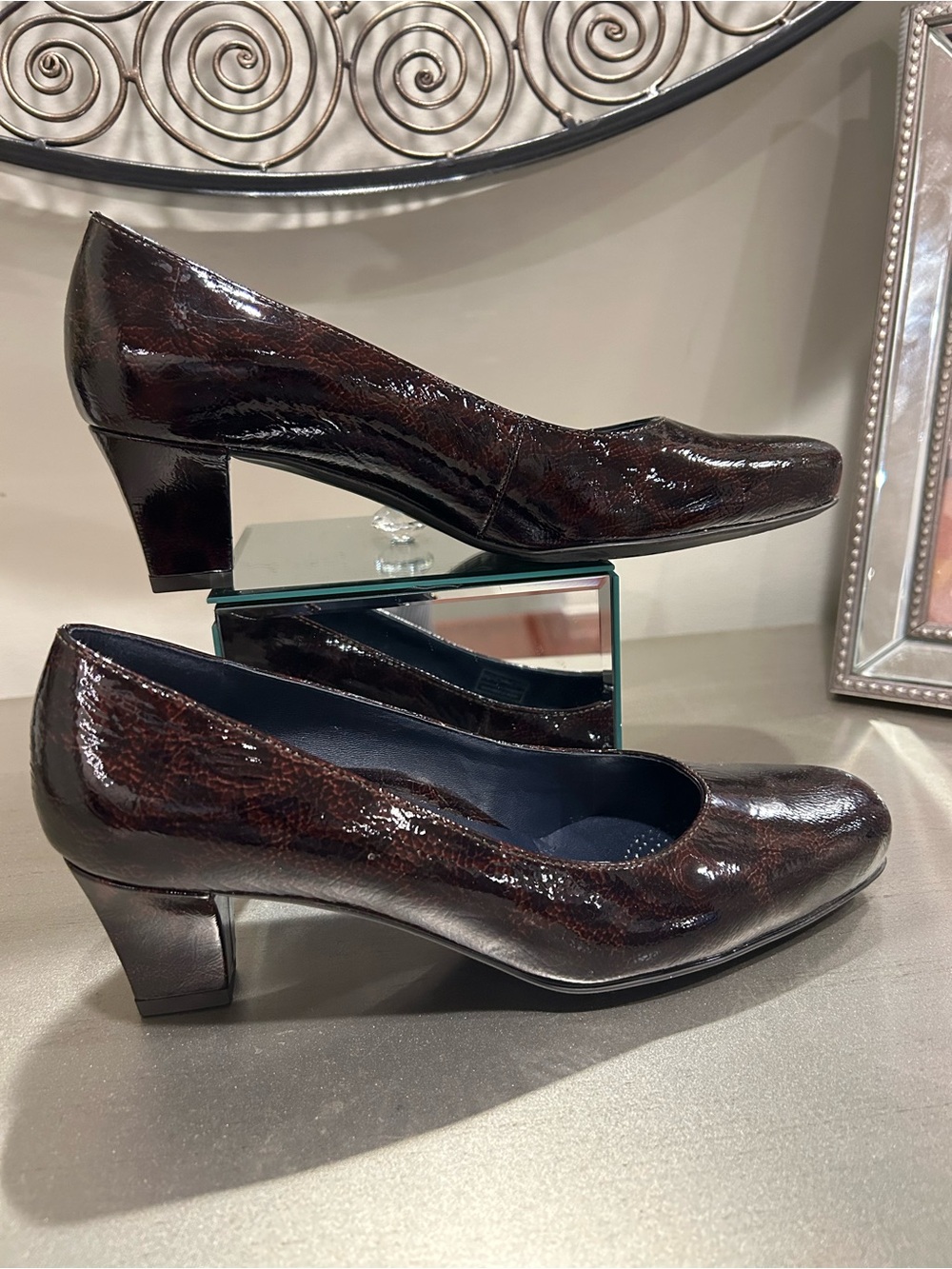 Ara Shiny Dark Brown Patent Low Block Heel Pumps NWOB